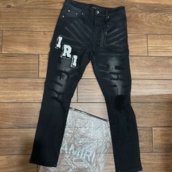 Amiri black jeans with white lettering #luxury #denim FAST SHIPPING 1-2 days  Brand new  Need gone fast send offers