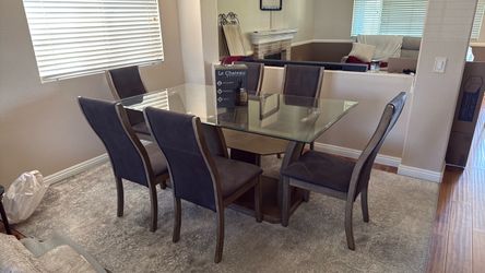 *Moving Sale* 6-Chair Elegant Glass Top Dining Table Set + Free Gift