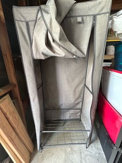 Clothes storage