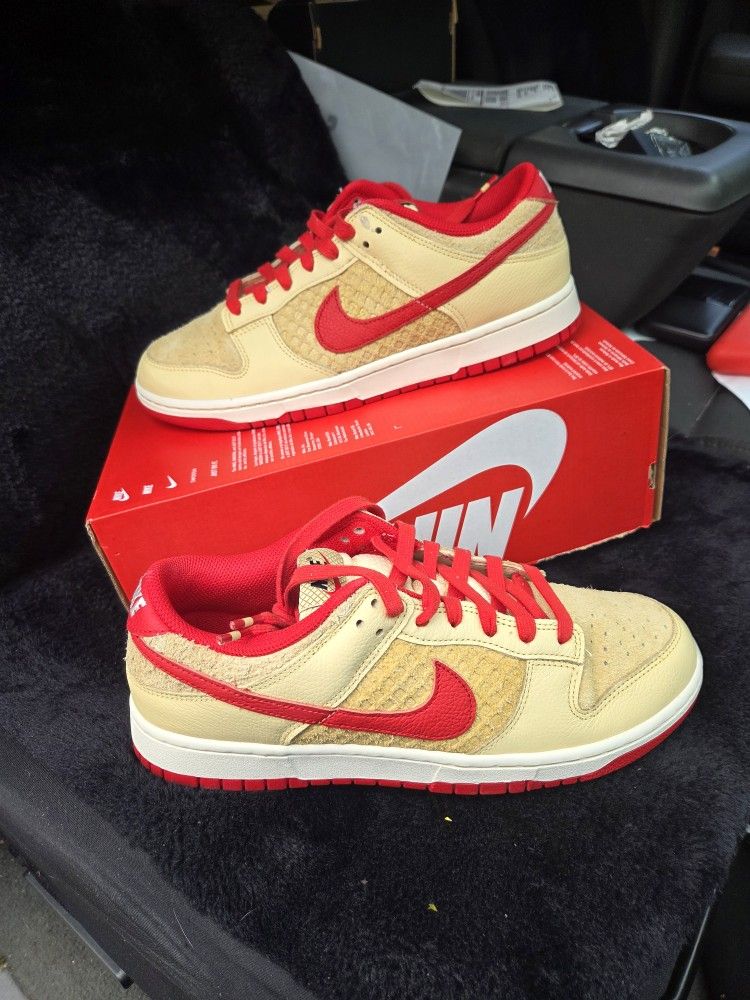 Dunks Sz 10.5 