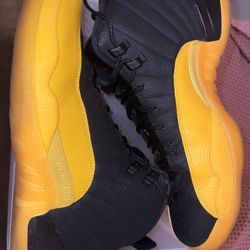 Jordan 12 Retro Black University Gold 