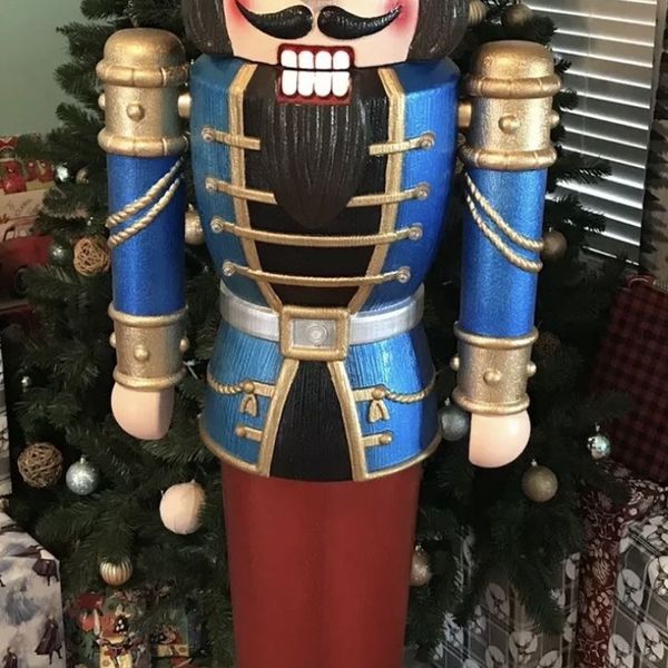 Nutcracker Lifesize LED with SOUND Indoor/Outdoor Christmas 68 Inches