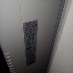Frigidaire Heat And Cooling Window Unit