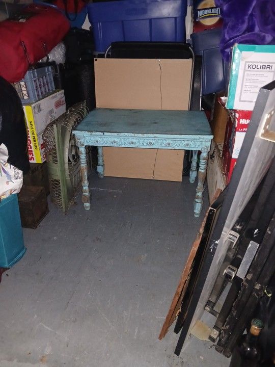 2×3 Ft Wood Table Good Cond