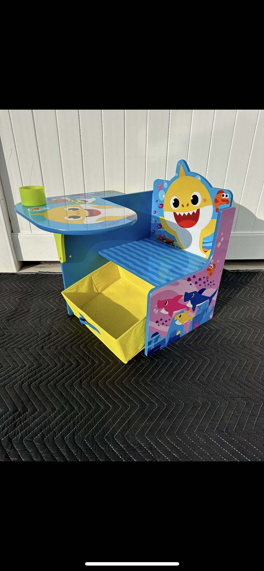 Desk/ Baby Shark Toddler Desk/ Kids/ Toys/ School/ Art/ Toddler/ New