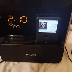 Philips ipod dock$20 just the dock no ipod
