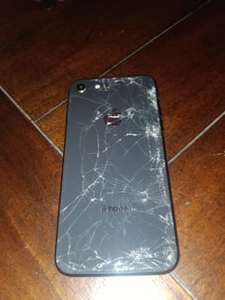 Apple iPhone 8 128 GB (Unlocked) $10