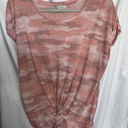 Lucky Brand Shirt Pink Camo Size Large