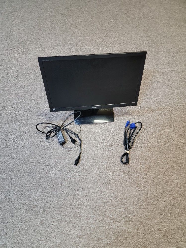 LG Computer Monitor 24 Inch