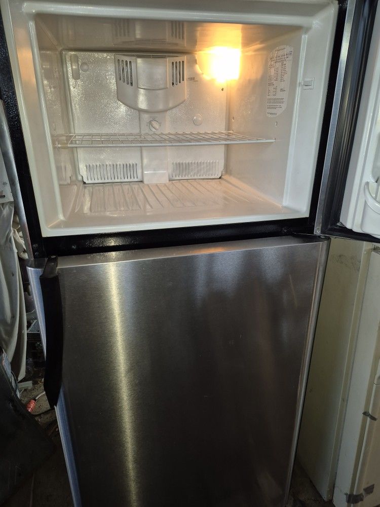 Frigidaire Frigidaire Stainless Apt Size 30 By 68 High 