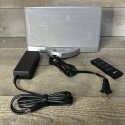 Bose SoundDock Series II Digital Music Speaker System Silver With Remote - Works