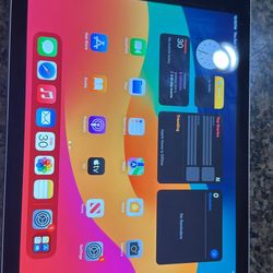 Apple ipad 6 th gen 128 gb wifi like new 