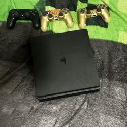 PS4 With Controllers And Games