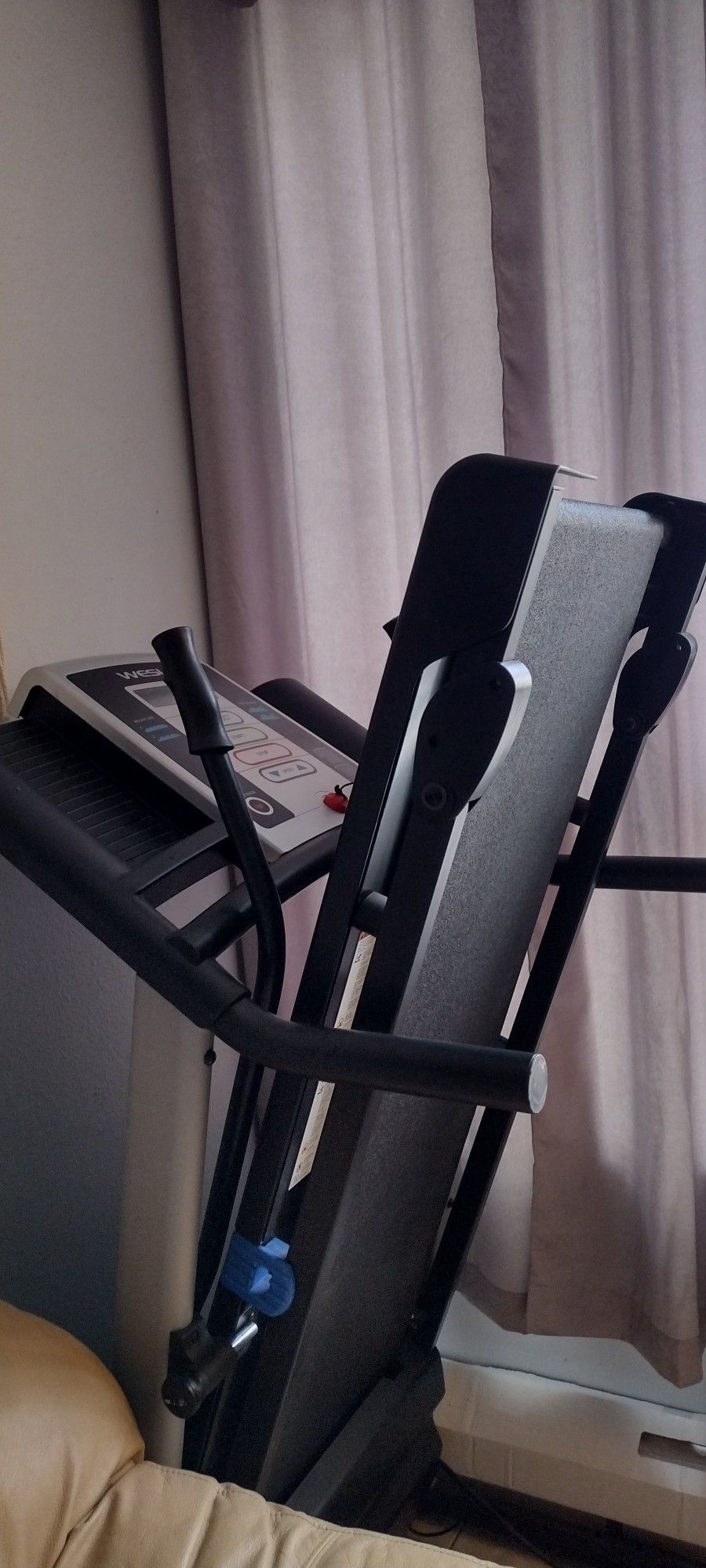 Treadmill (Barely Used)