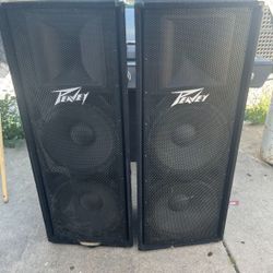 Peavey PV 215 Speaker Pair. NEED GONE ASAP