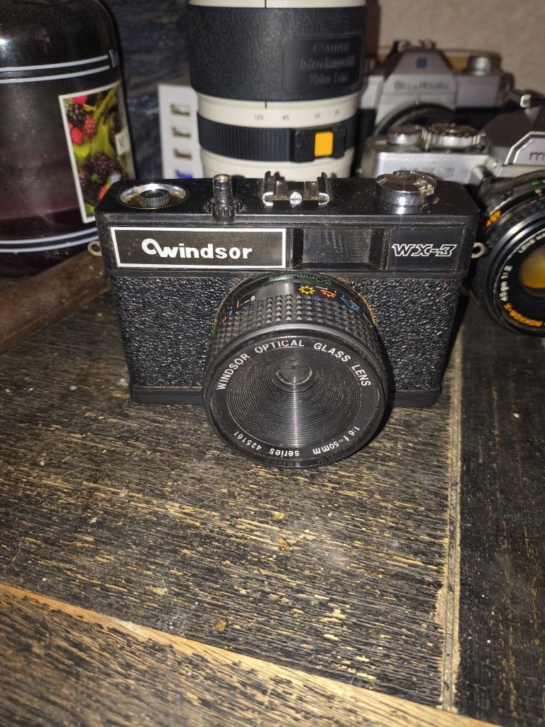 Vintage Old School Cameras