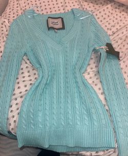 Y2K Teal V Neck Long Sleeve