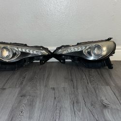 Headlight Sion FRS 2013-16