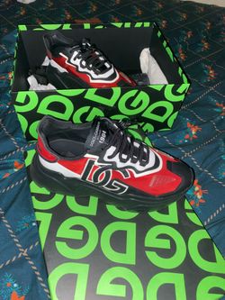 Gucci  Sneakers