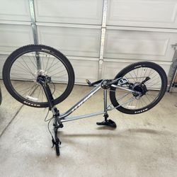 Giant Talon 2 Mountain Bike (L 29/2)