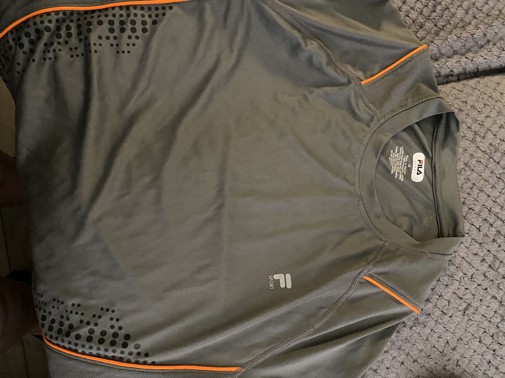 Fila women athletic shirt size medium
