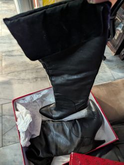 Guess boots 8.5 high heels