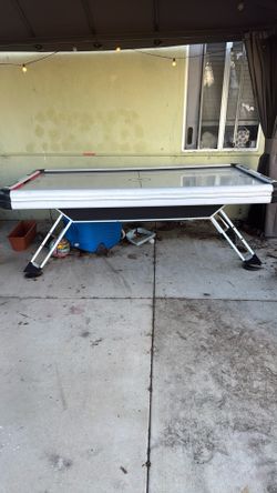 Air Hockey Table