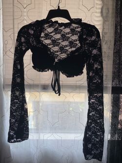 cute going out lace top in size S