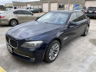 2011 BMW 750Li