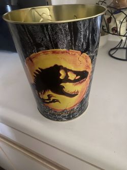 Popcorn bucket
