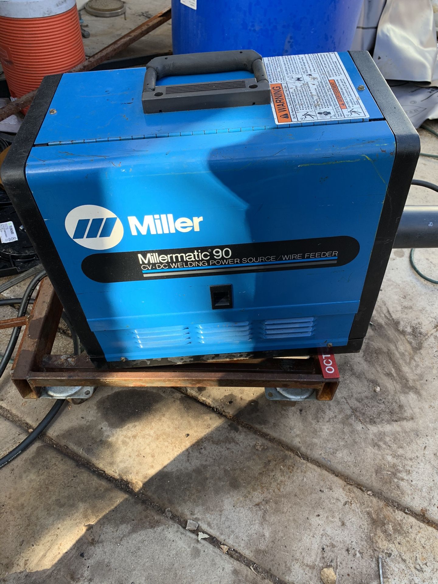 Miller Millermatic 90 110v Wire Feed Welder for Sale in Peoria, AZ