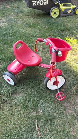 Radio Flyer fold tricycle