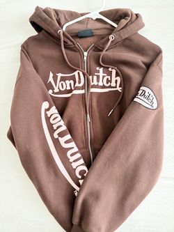 Von Dutch sweater