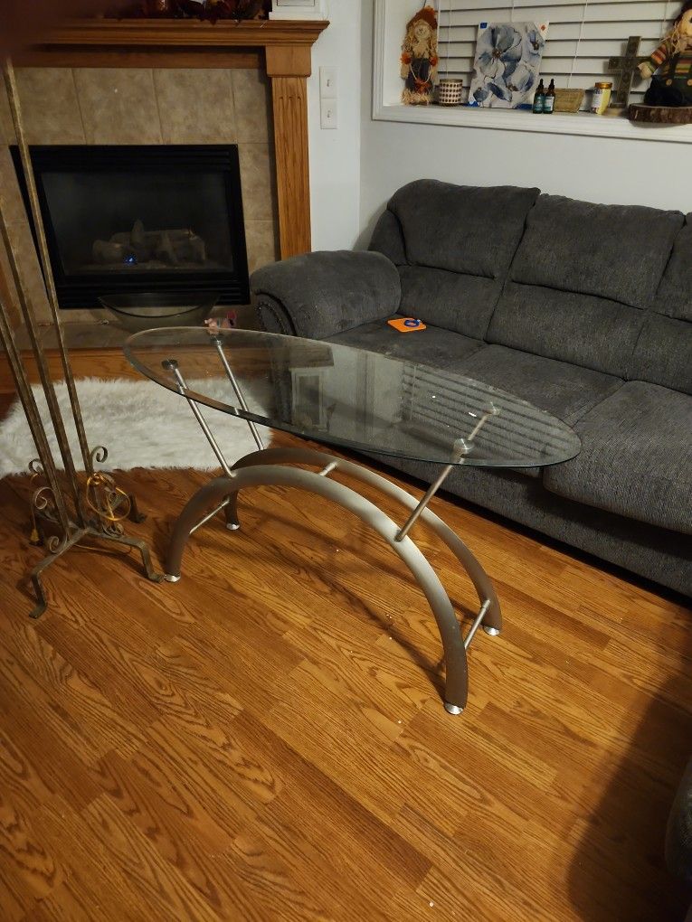Glass Table 4ftX17 1/2