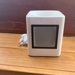 Scentsy Warmer 