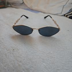 GUESS sunglasses