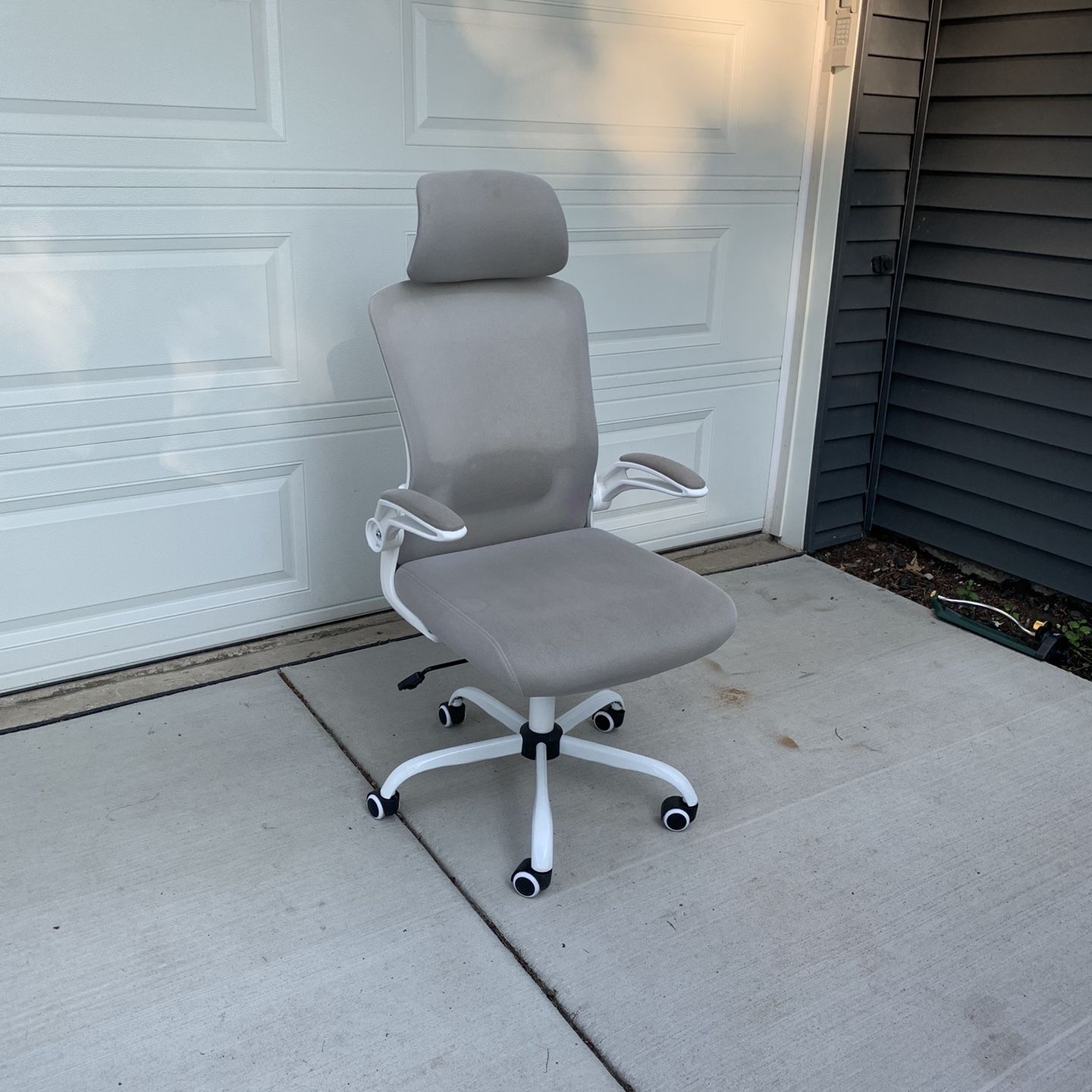 Hotel Kalinga Saucony Grid Nova How Does An Adjustable Chair