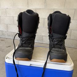 Snowboard Boots 11.5 ONLY ONE USE