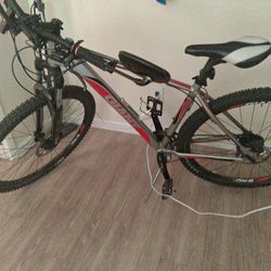 Giant Bike Red And Silver Good Condition/Will Only Trade For E Bike