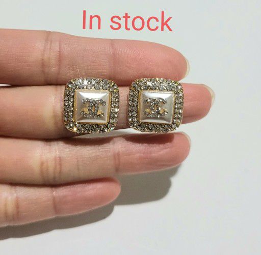 Gold Faux Pearls Square Women's Studs Earrings Gift