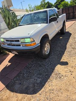 2001 Chevrolet S-10