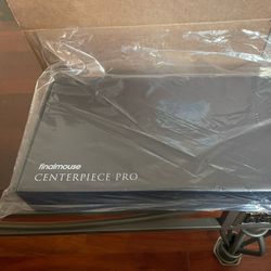 Finalmouse Centerpiece