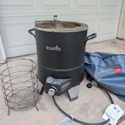 Char Broil Big Easy Oil-Less Turkey Fryer w/ Cover
