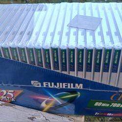 NEW 25 PER PACK FUJIFILM BRAND CD-R 80 MINUTES 700 MB, PRICE IS PER 25 PACK, 2 PACKS AVAILABLE