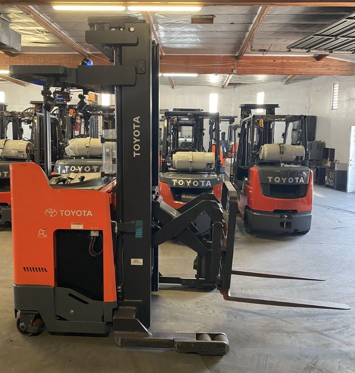 2019 Toyota Reach Truck Forklift