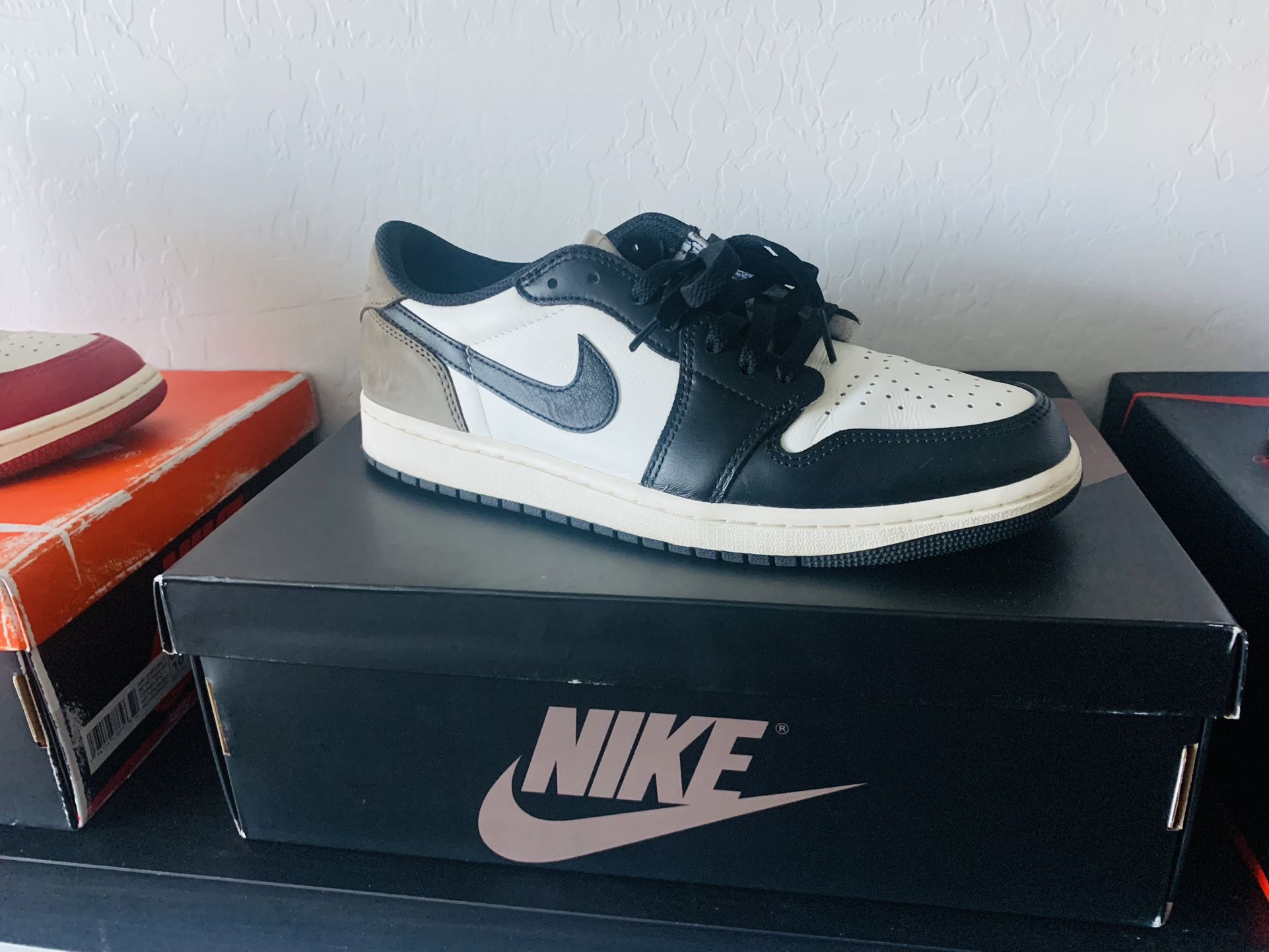 Air Jordan Low Mocha 