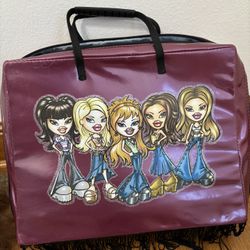 Suit Case Filled Wish Bratz Dolls!!!!   Beautiful Whole Wardrobe Full