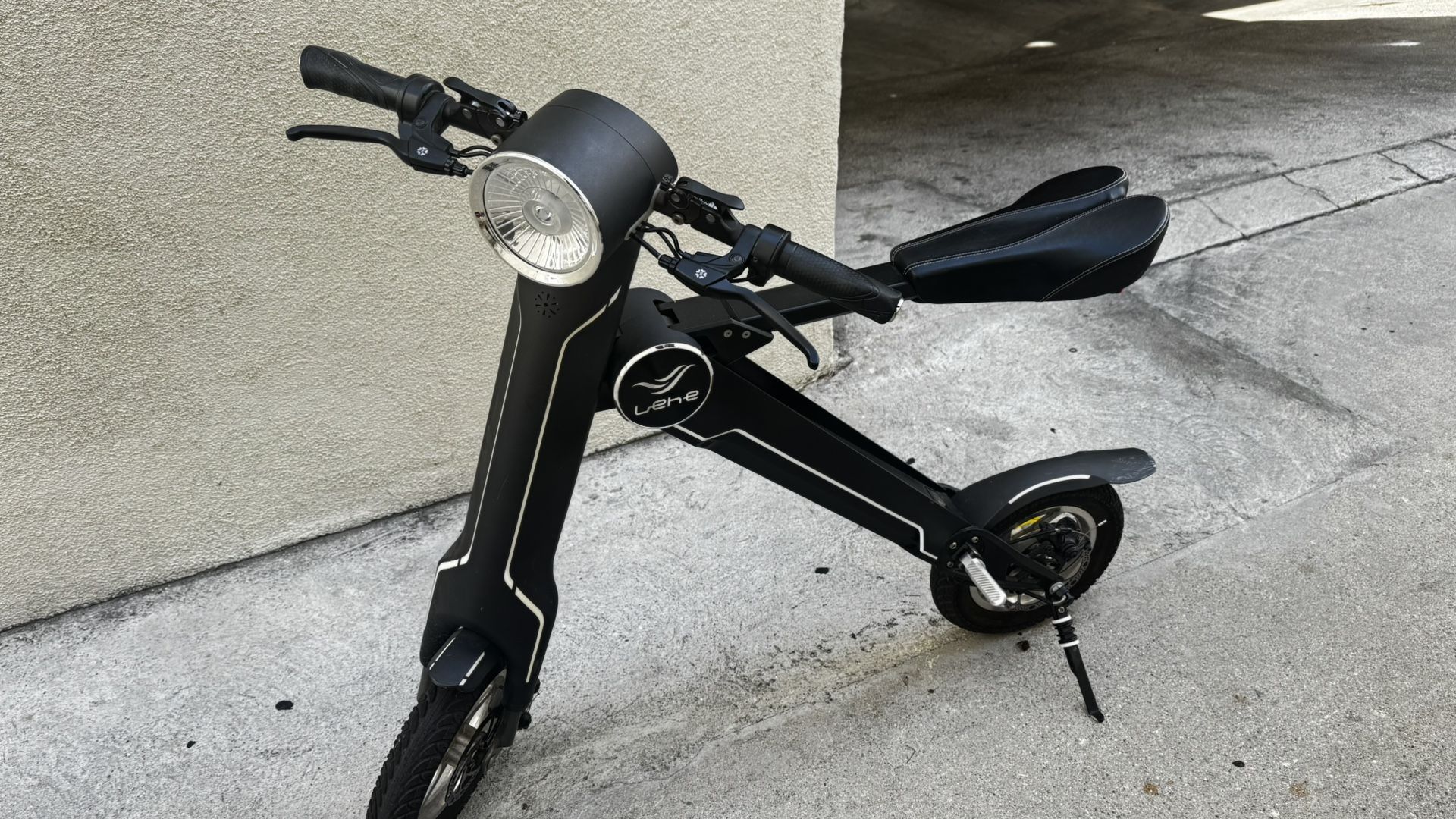 LEHE SCOOTER ELECTRIC