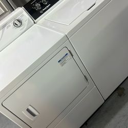Combo Gas Soeed Queen Washer And Dryer Like New Perfec Working And Warranty 