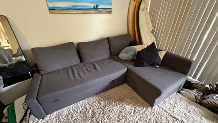 3 person pull-out couch